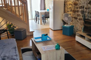 Gîte Luna Meublé *** climatisé à Vog��é Village